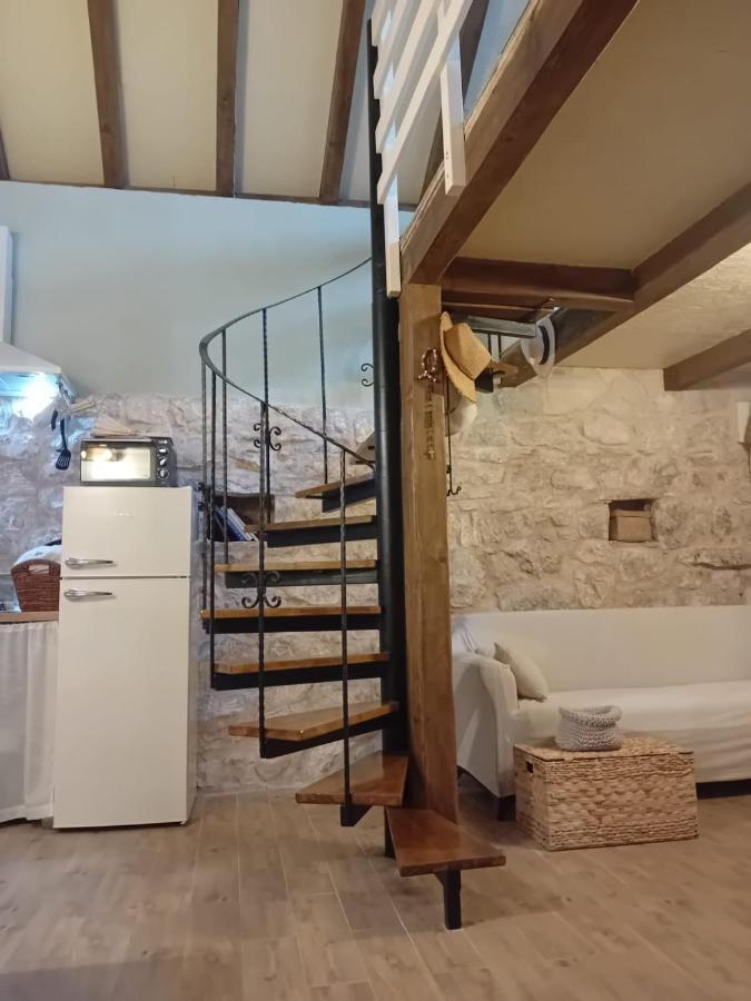 Holiday Home Mimara Korusce 외부 사진
